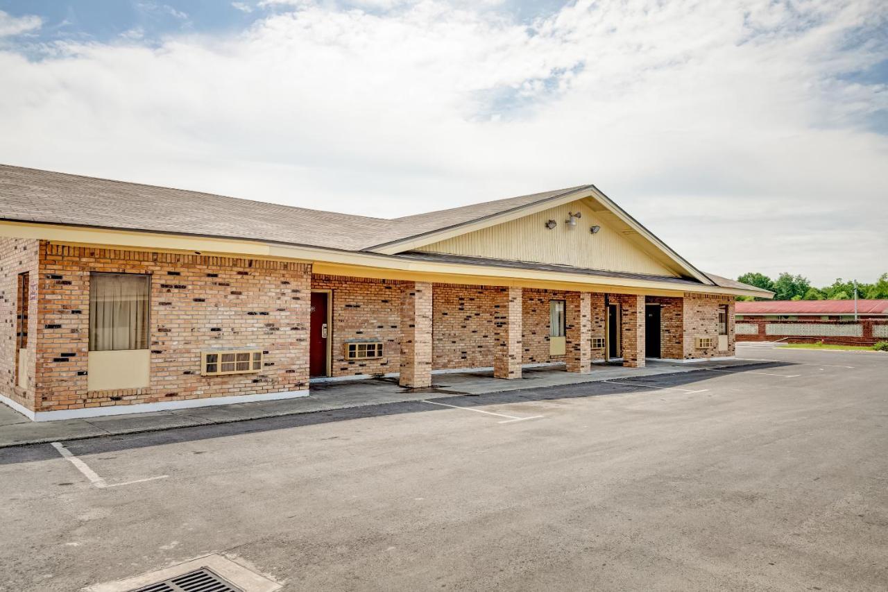 Oyo Hotel Lake Charles La I-10 Екстериор снимка