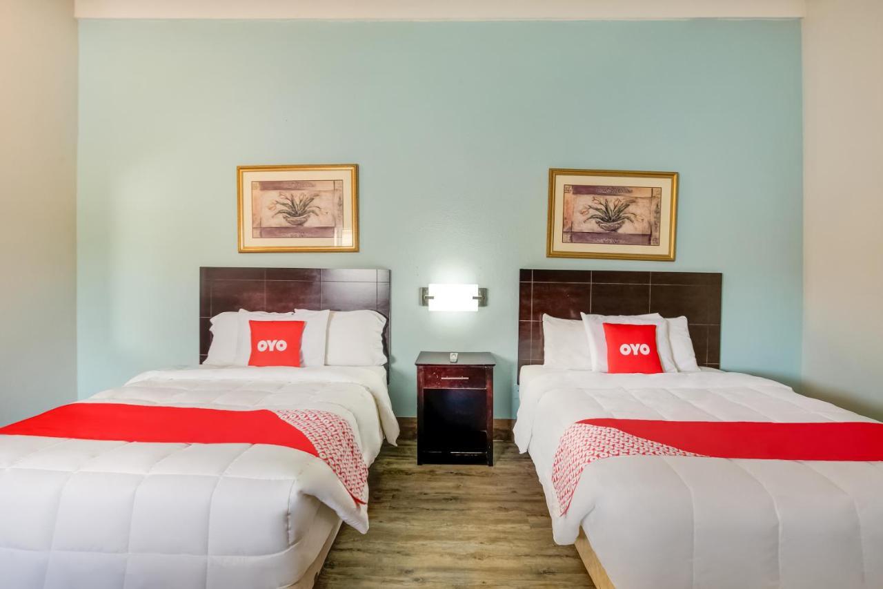 Oyo Hotel Lake Charles La I-10 Екстериор снимка